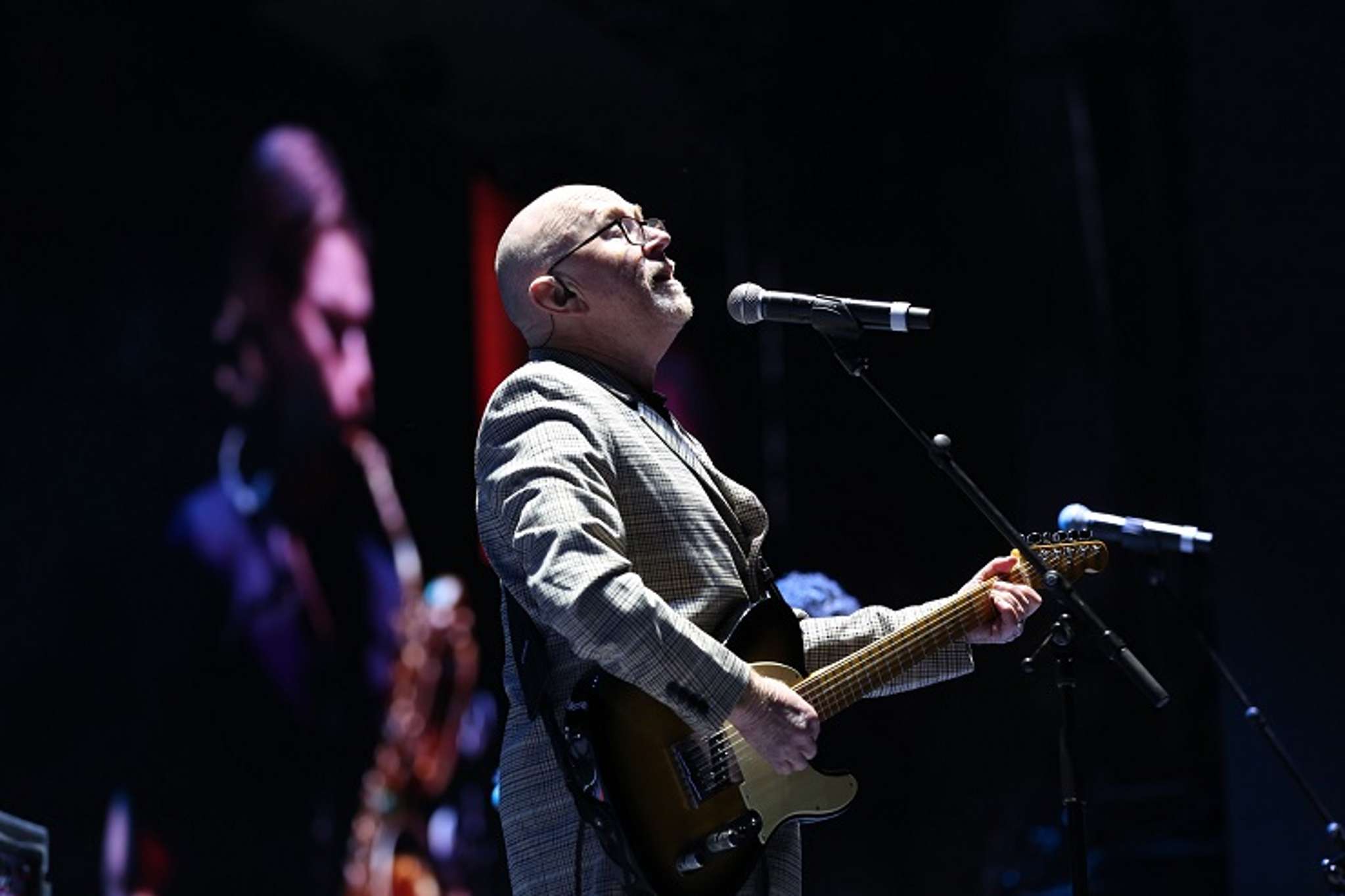 'Music shack' used by Dave Dobbyn, Ladi6 likely to sell for more than $800,000