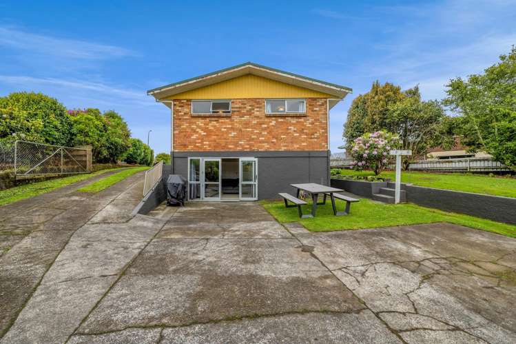 5 Tybalt Street Stratford_23