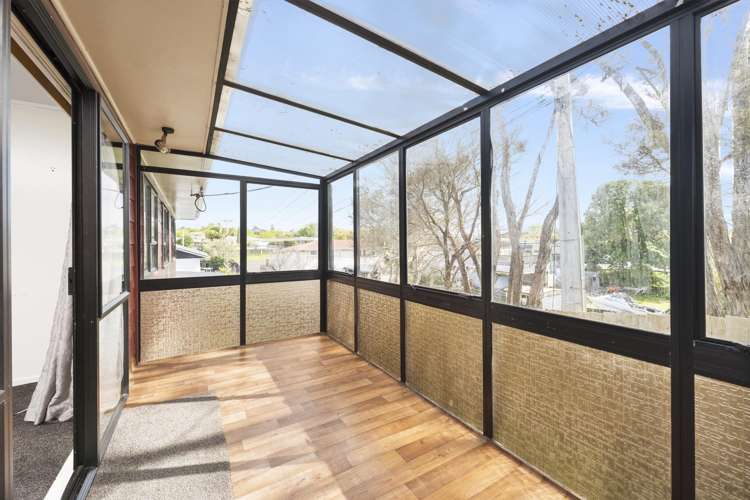 2/19A Ribblesdale Road Henderson_3