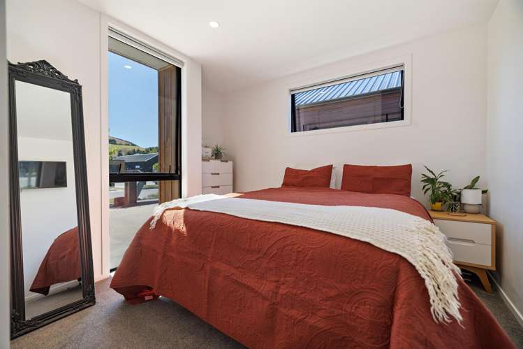 6 Dewar Street Dalefield/Wakatipu Basin_16