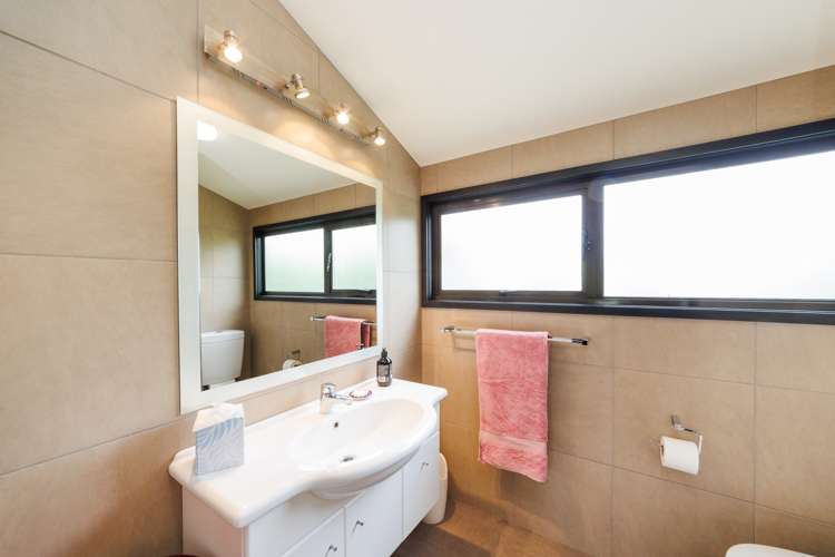 4 Aitken Street Bulls_17