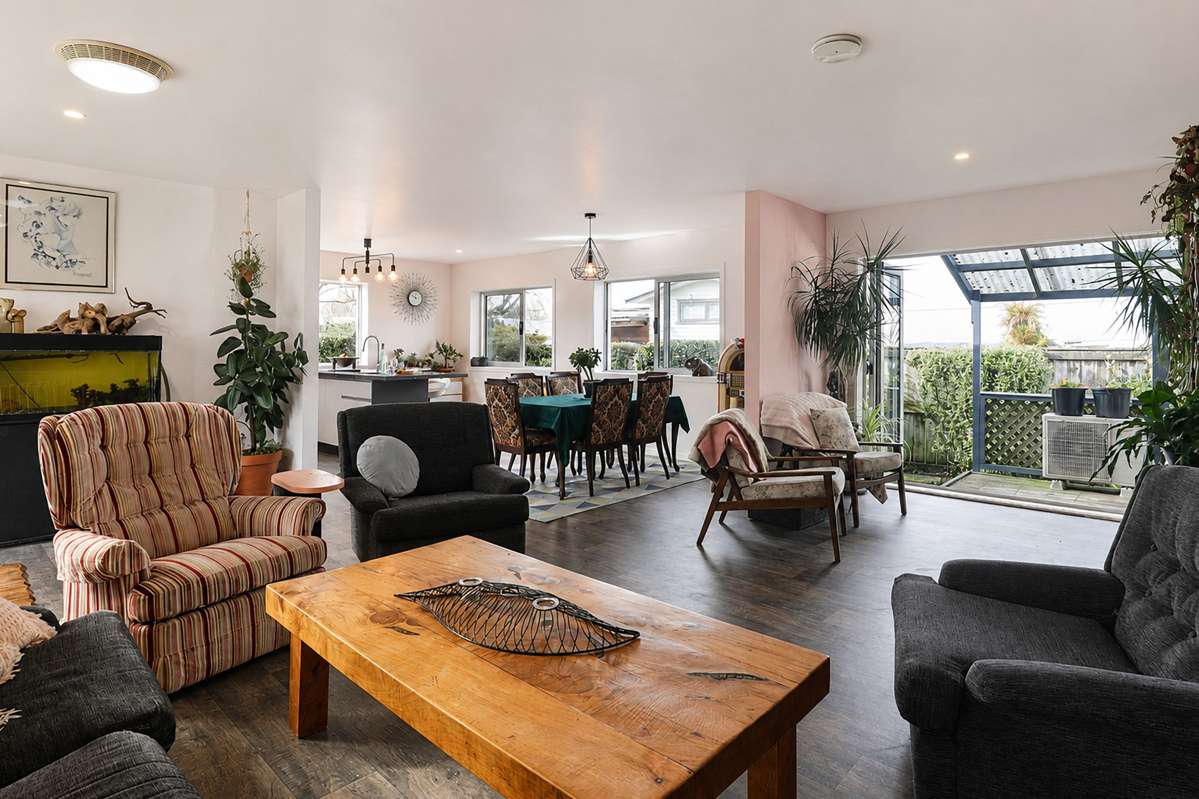 11 Egmont Road_1