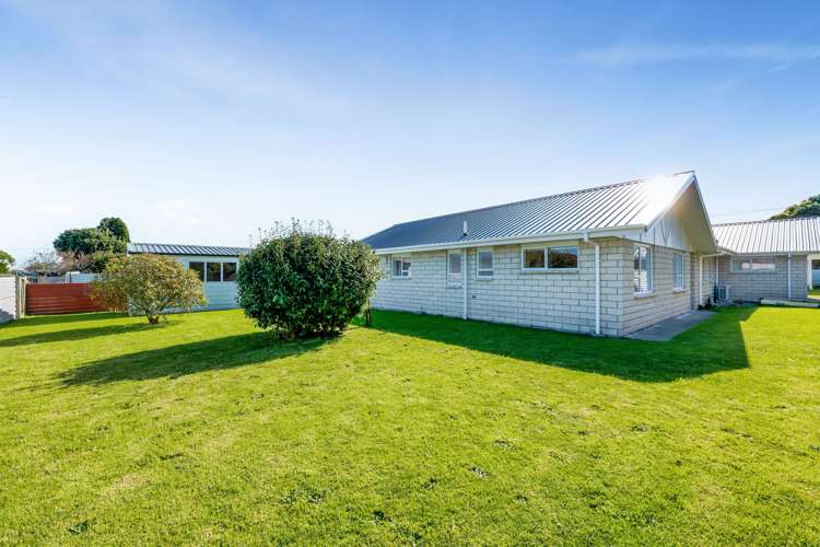 8b South Road Manaia_25