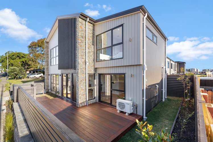 1-4/31 Akoranga Drive Northcote_11