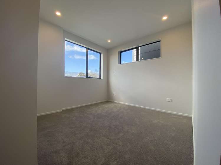 47 Survila Street Papakura_12