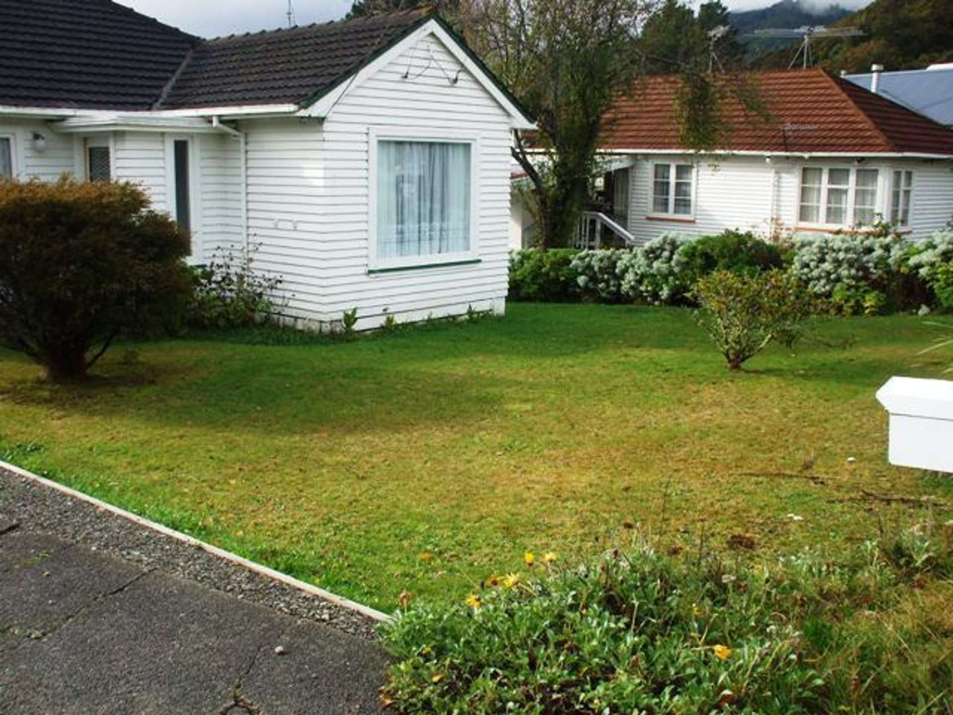 37 Poole Crescent Wainuiomata_0