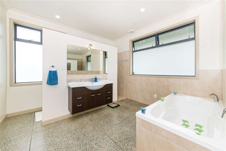 22a Holdens Road Henderson_23