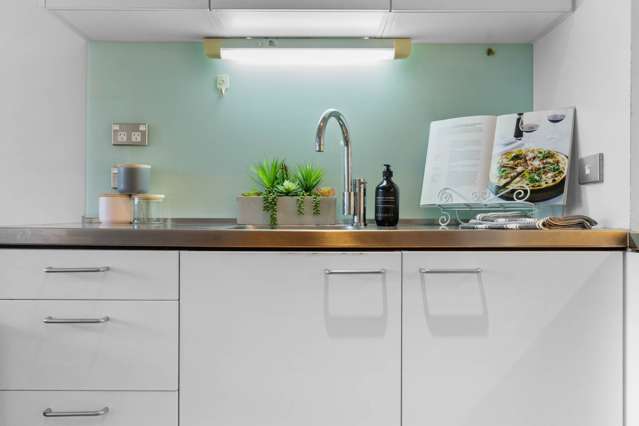 34A/16 Gore Street City Centre_1