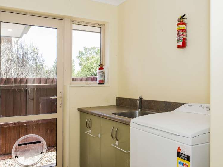 23 Kowhai Street Oxford_12