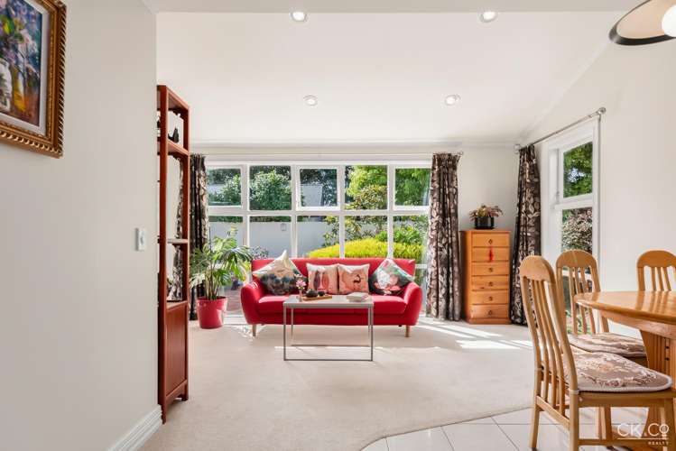 4/125 Woburn Road Woburn_9