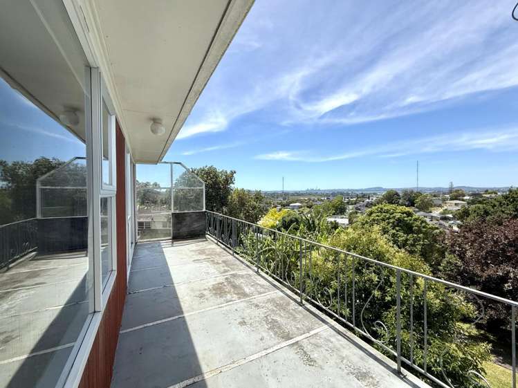 11 Keegan Drive 11410_5