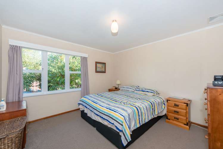 11 Barrie Crescent Silverdale_6