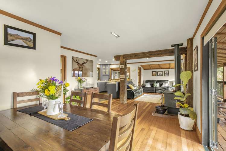 2/99 Horoeka Street Stokes Valley_8