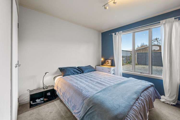 61 Shields Street Clyde_9