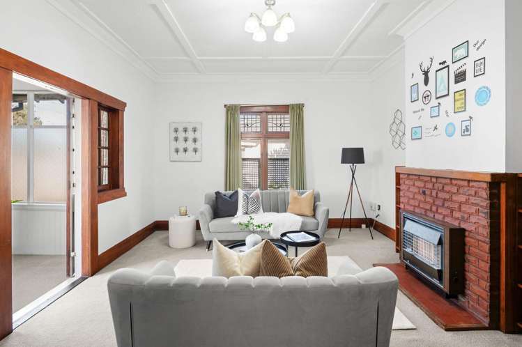 145 Peachgrove Road Hamilton East_2