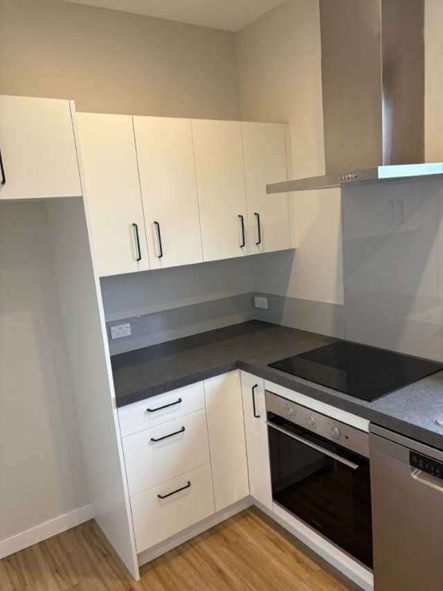 18 Rhodes Street 11293_2