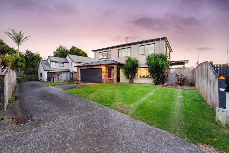 21 Asics Drive Favona_14