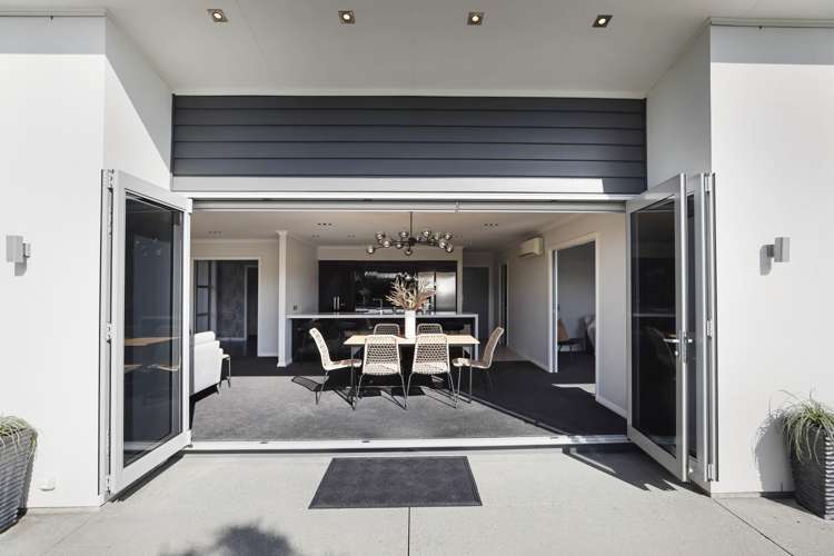 3 Elmwood Grove Tinwald_6