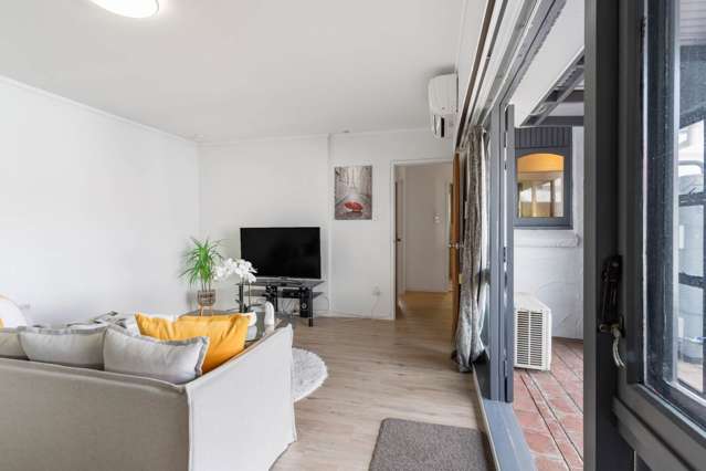 Secure, One-Level Living, Unbeatable School Zones