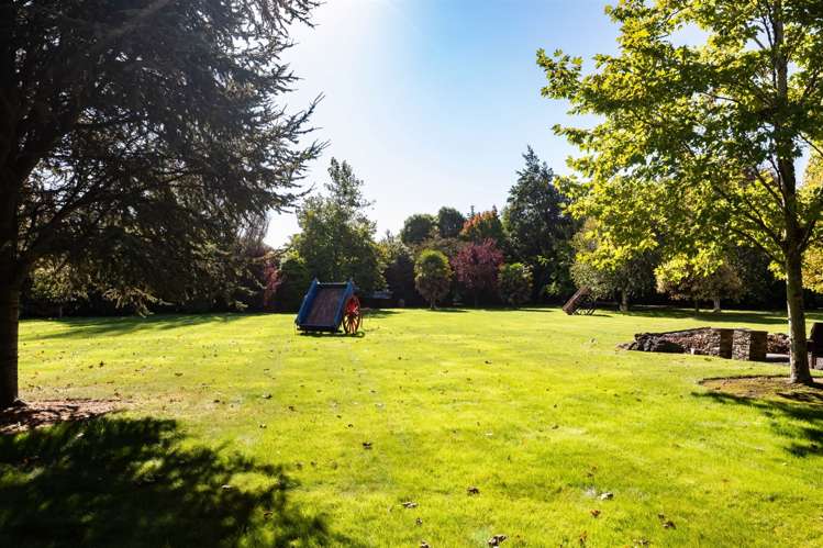 716 Harewood Road Harewood_3