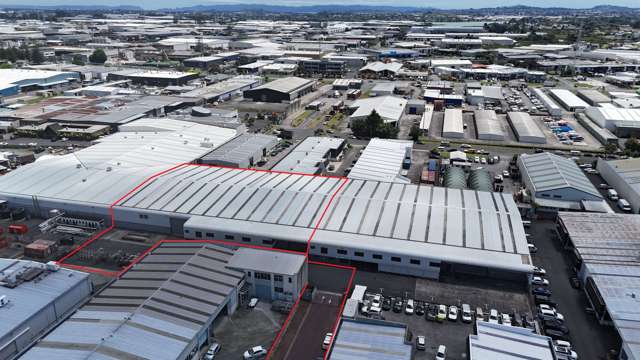 2,426sqm Warehouse | JLL