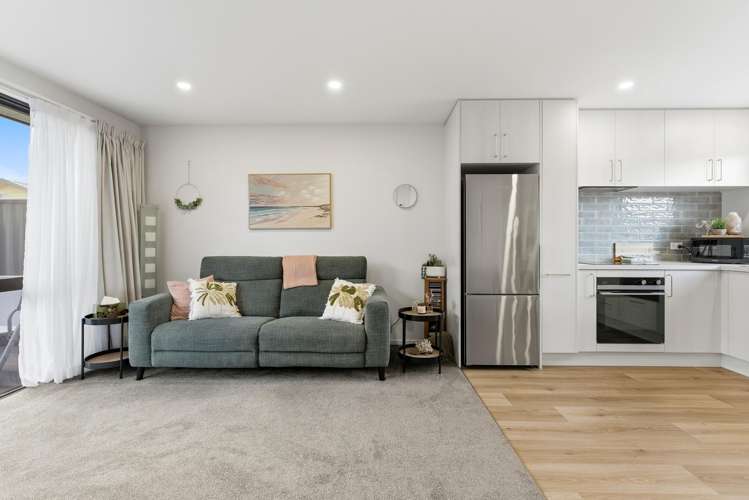 6/44 Church Street Mosgiel_13