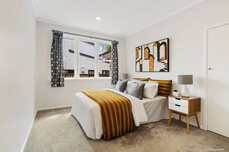 15 Sheridan Drive New Lynn_9