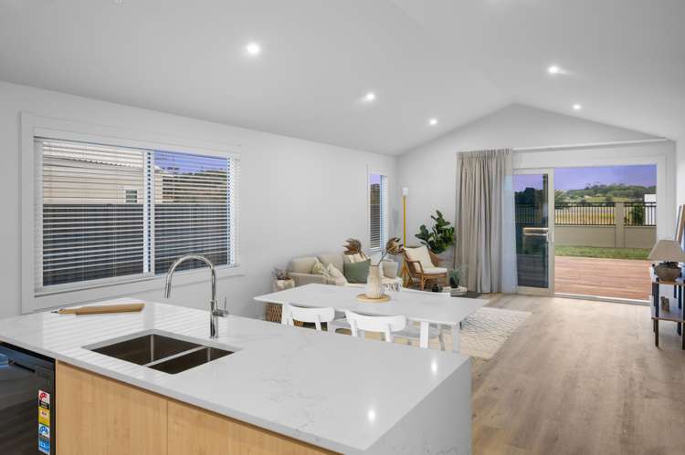 102 Pelorus Avenue Poraiti_9