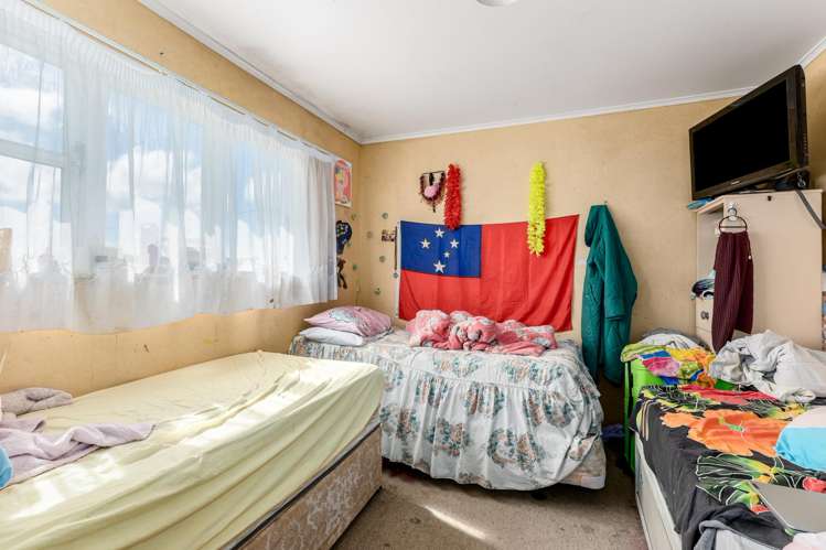 71-73 Leicester Street Cannons Creek_22