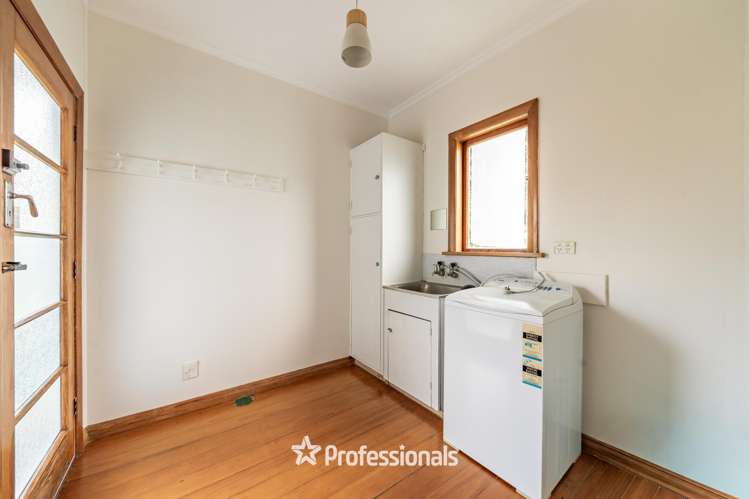 226 Waiwhetu Road Waterloo_19