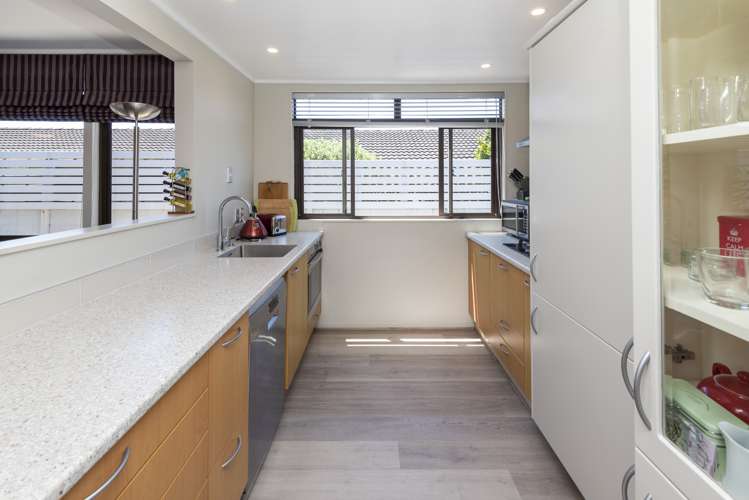 2/21 Prince Regent Drive Half Moon Bay_17