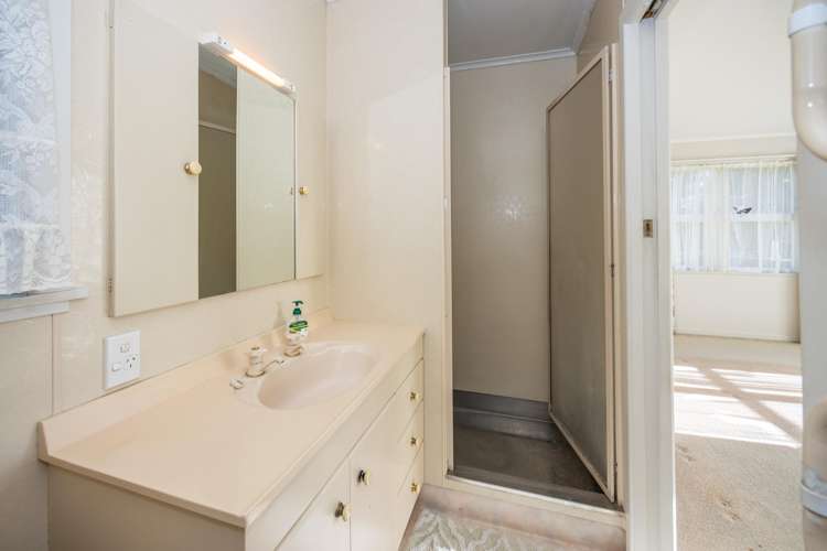 39 Queenwood Avenue Queenwood_13