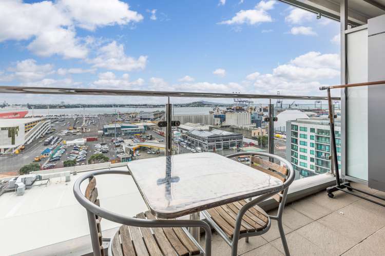 1202/30 Beach Road Auckland Central_2