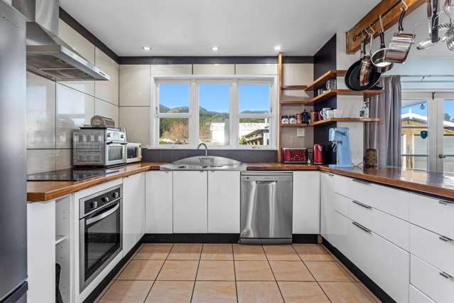 244 River Road Kawerau_3