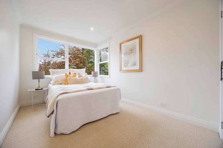 12 Bayside Avenue Te Atatu South_23