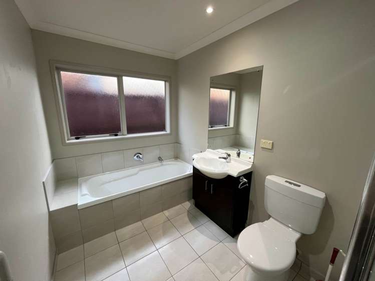 3 Villarosa Lane Flat Bush_14