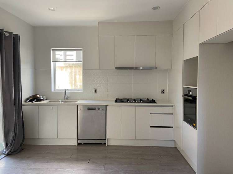 4 Calcite Avenue Flat Bush_5