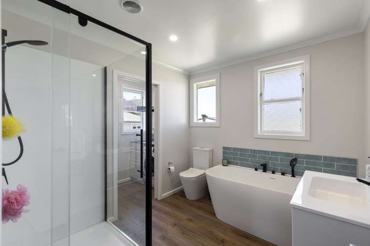 53 Tararua Terrace Cloverlea_11