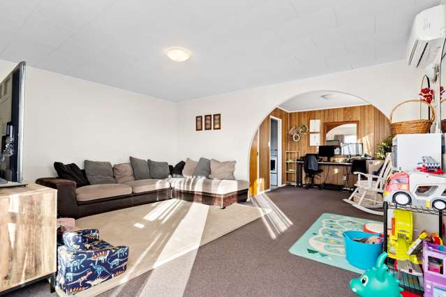 2/12 Kopu Place Clendon Park_3
