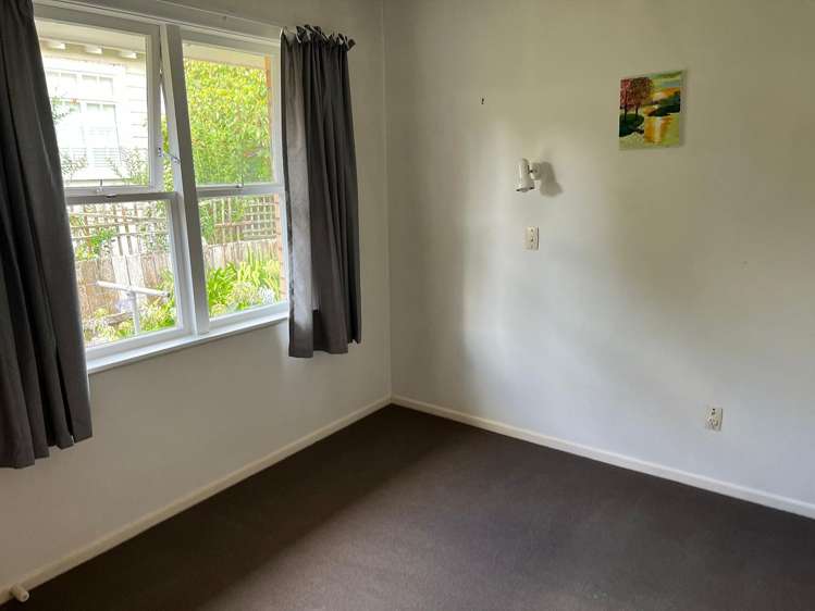 4/43 Turama Road Royal Oak_11