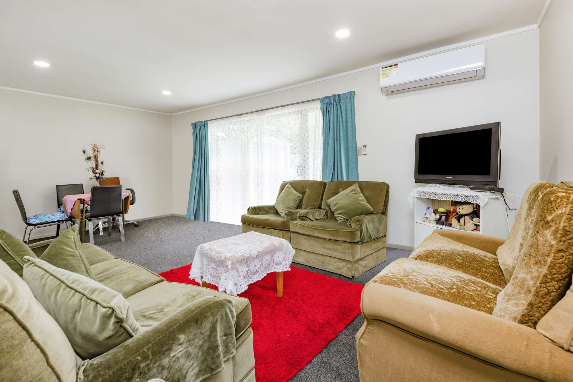 2/6 Thorn Place Papatoetoe_0