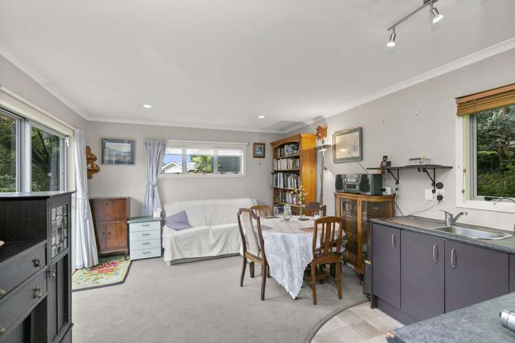 25 Postgate Drive Whitby_16