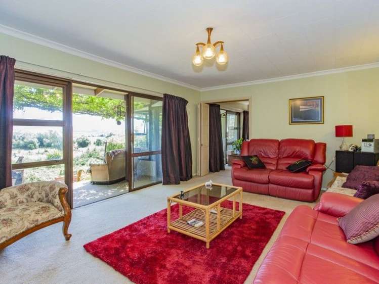 1616 Cust Road Cust_5