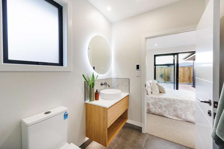 16B St Albans Avenue Hokowhitu_21