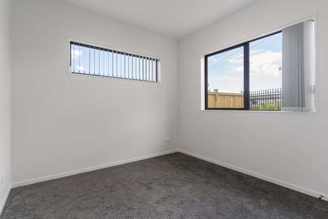 2 Creswell Lane Papakura_2