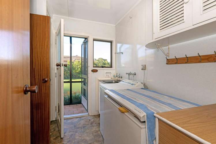 68 Anzac Street Gisborne_16