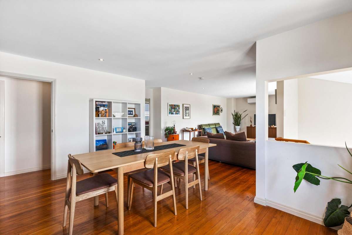 27 Longreach Drive_1