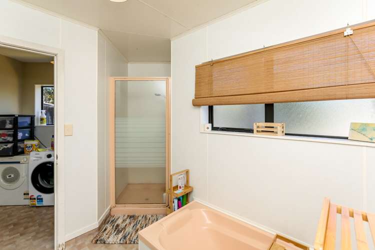 1154c South Road Oakura_17