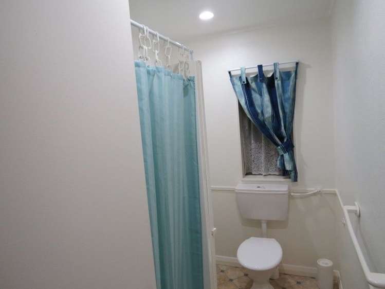 32 Albert Street Pahiatua_9