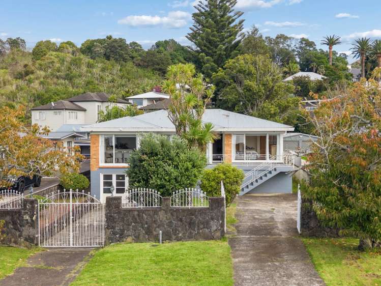 90 Coronation Road Mangere Bridge_14